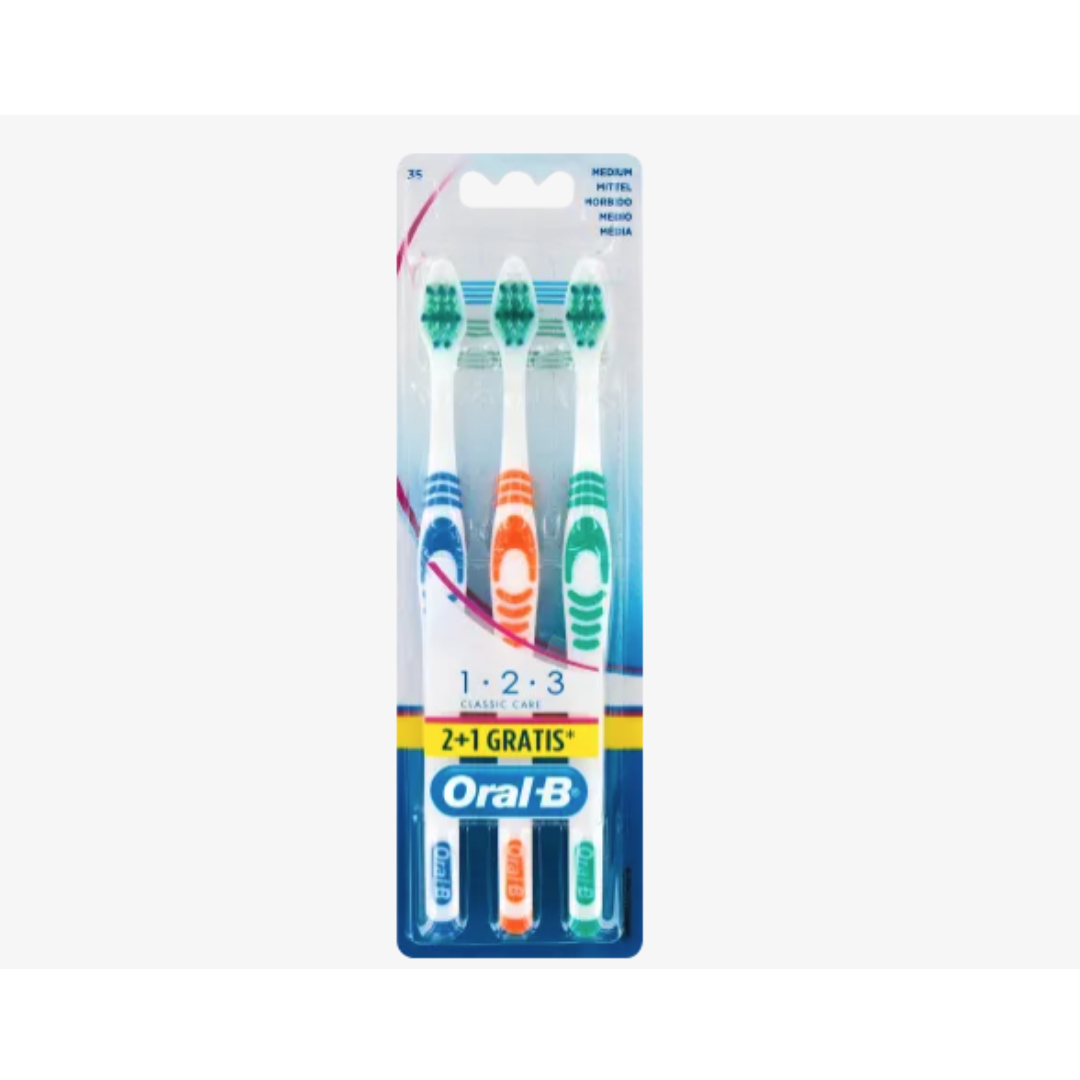Oral-B-bad-classic-21-pack.png Oral-B Brosse A Dent Classic 2+1 Pack – Image 1