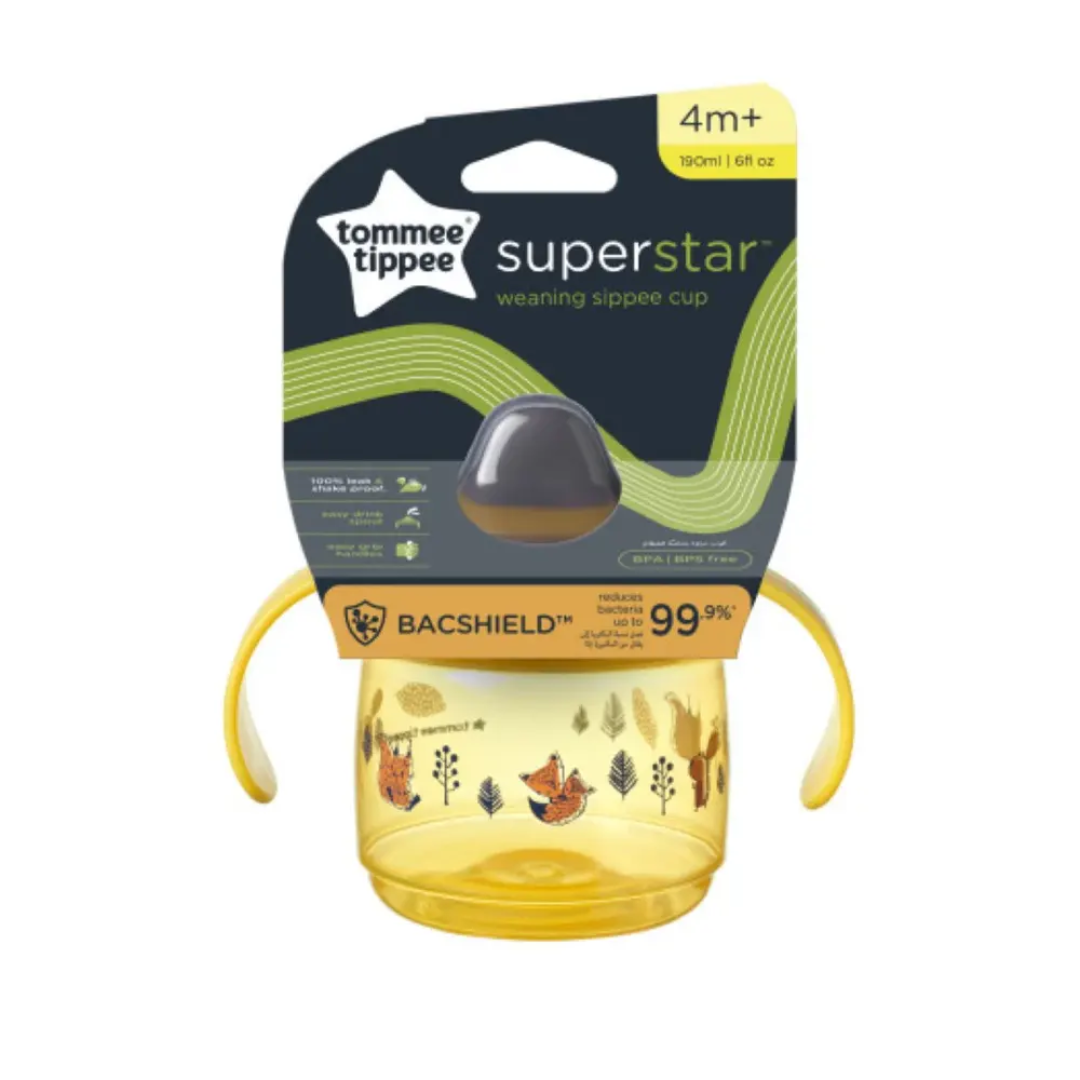 Tommee-Tippee-Tasse-dapprentissage-4m-190ml-jaune-1.png Tommee Tippee Tasse d’apprentissage +4m 190ml Jaune – Image 1